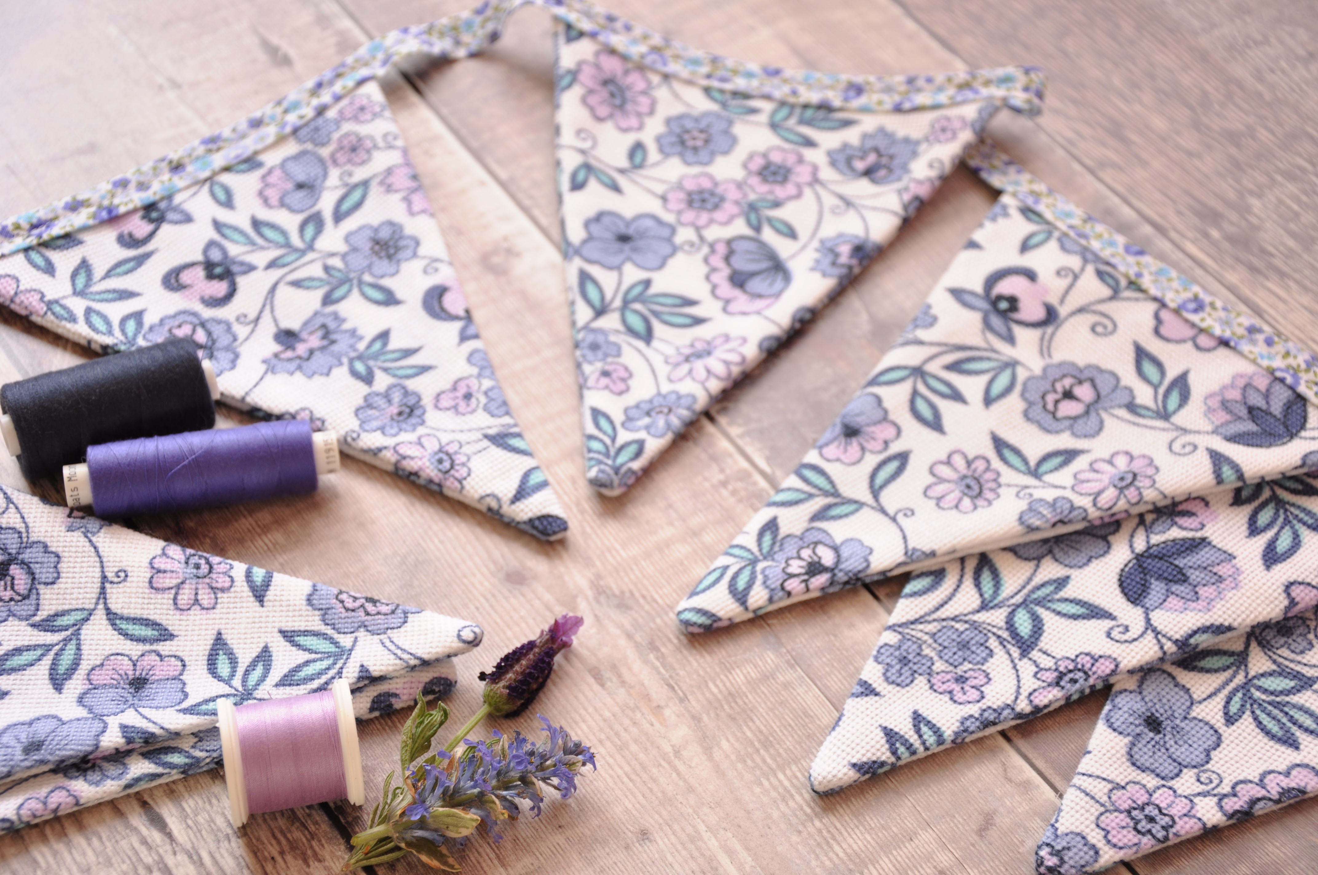 Tutorial: how to make bunting